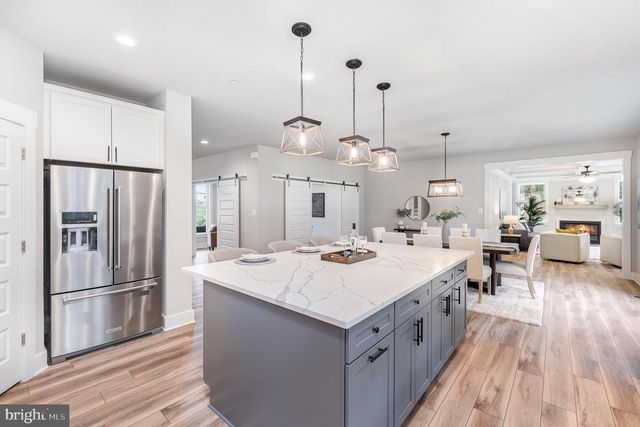 3104 PAPER MILL RD, Phoenix, MD 21131