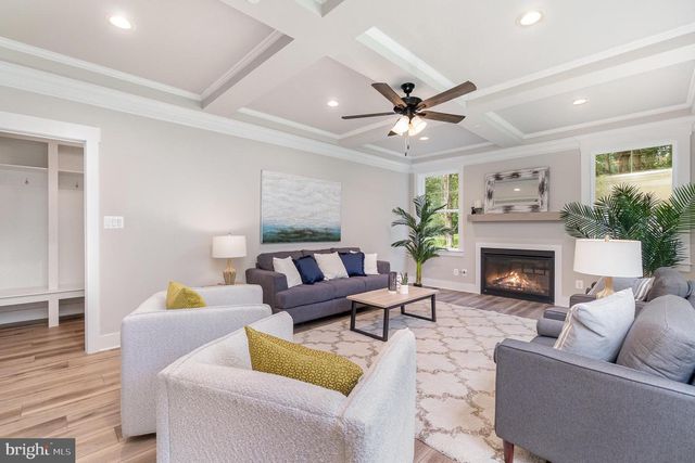 3104 PAPER MILL RD, Phoenix, MD 21131