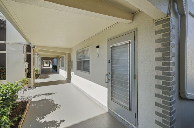 251 Monaco Way, Delray Beach, FL 33446