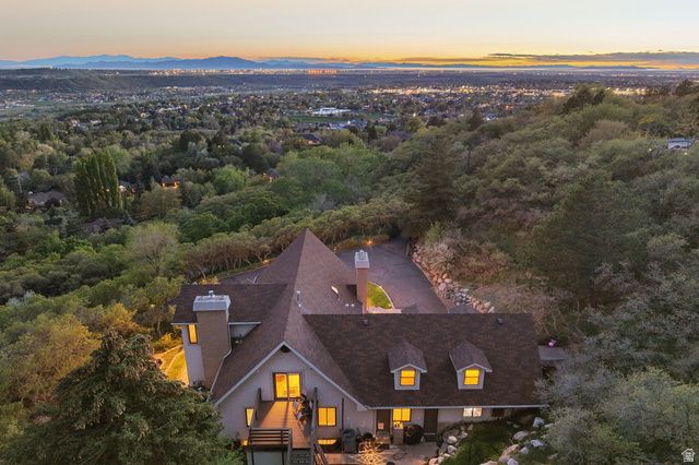 2686 E BONNEVILLE TERRACE DR, South Ogden, UT 84403