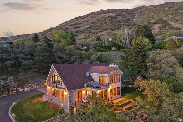 2686 E BONNEVILLE TERRACE DR, South Ogden, UT 84403