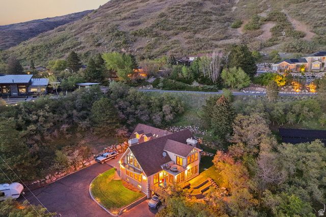 2686 E BONNEVILLE TERRACE DR, South Ogden, UT 84403