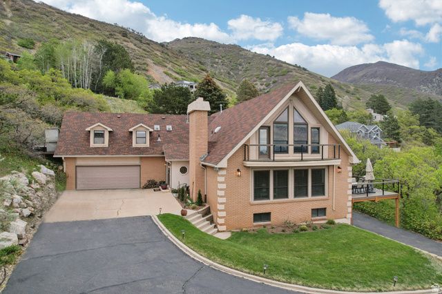 2686 E BONNEVILLE TERRACE DR, South Ogden, UT 84403