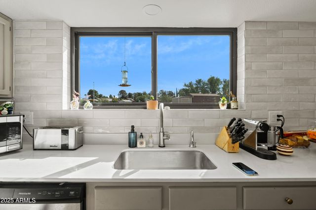 1398 E HEATHER Drive, Sierra Vista, AZ 85635