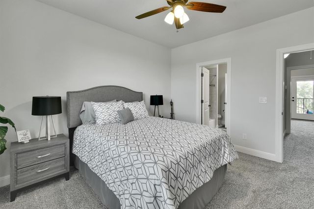 18902 Nicklaus DR, Point Venture, TX 78645