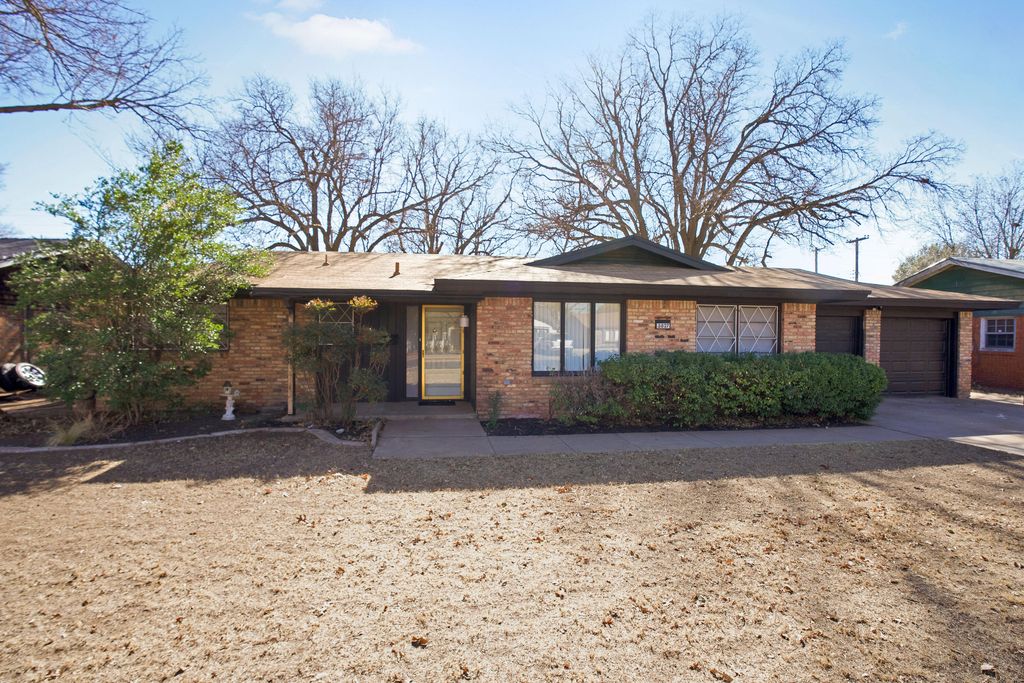 3827 52nd Street, Lubbock, TX 79413