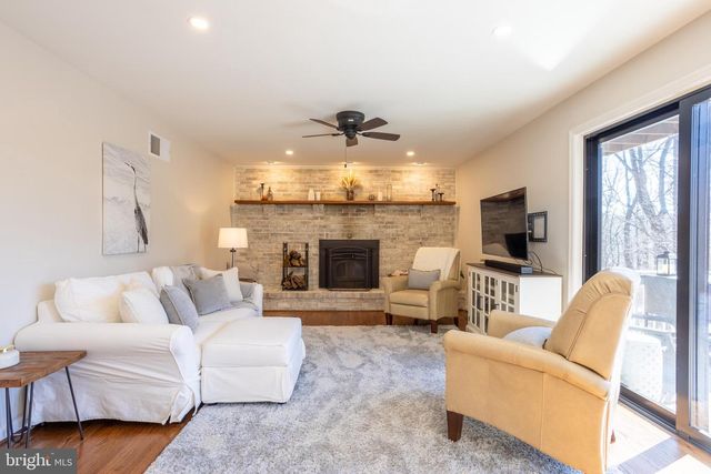 1307 TALL TIMBERS DR, Crownsville, MD 21032