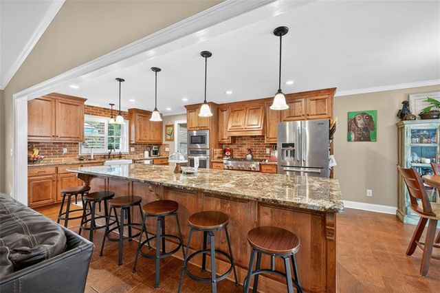 275 Davis Estates Road, Athens, GA 30606