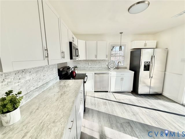 11803 New Forest Ct, North Chesterfield, VA 23112