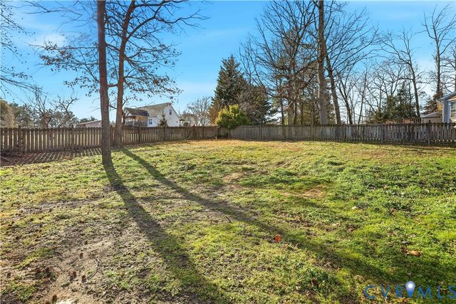 11803 New Forest Ct, North Chesterfield, VA 23112