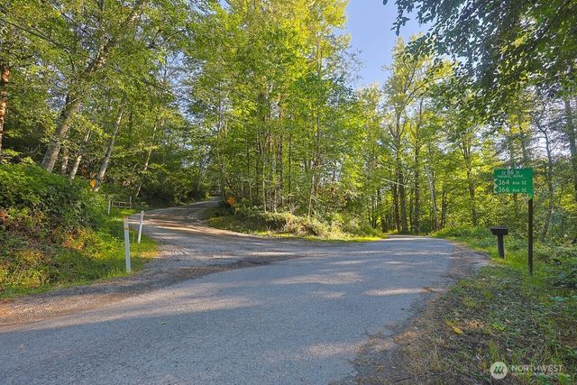 85 372nd Place SE, Snoqualmie, WA 98065