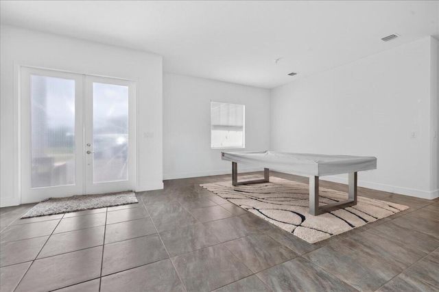 2010 Meadows Drive, Davie, FL 33324
