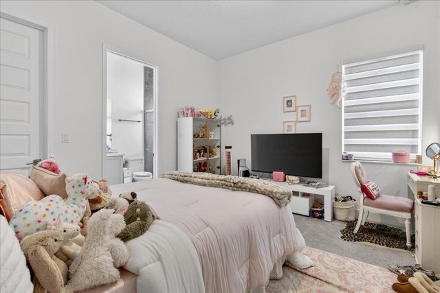 2010 Meadows Drive, Davie, FL 33324