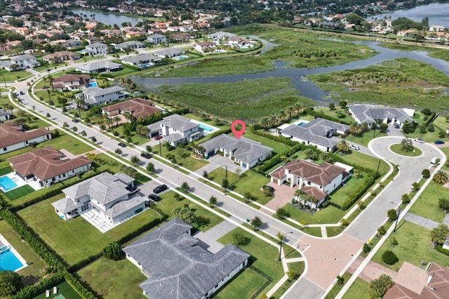 2010 Meadows Drive, Davie, FL 33324