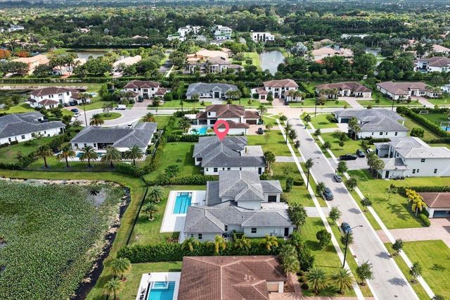 2010 Meadows Drive, Davie, FL 33324