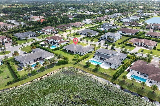 2010 Meadows Drive, Davie, FL 33324