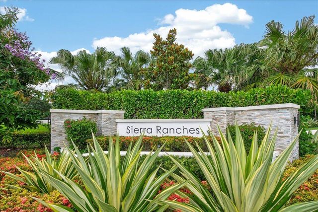 2010 Meadows Drive, Davie, FL 33324