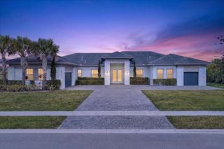2010 Meadows Drive, Davie, FL 33324