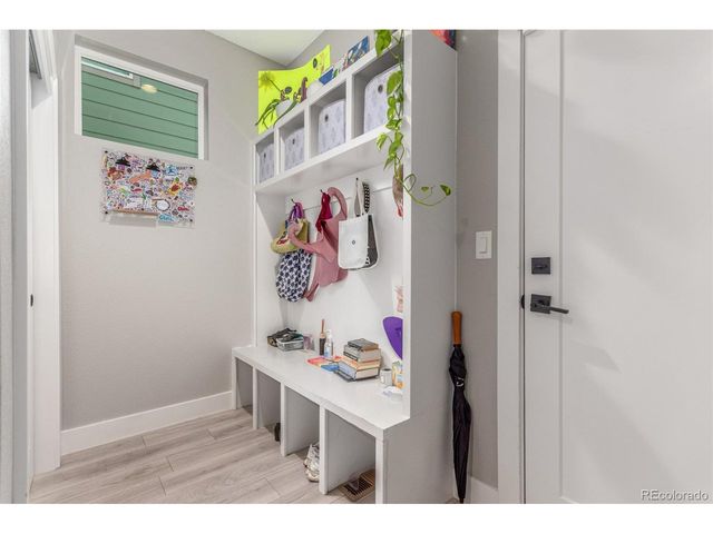 21451 E 60th Ave, Aurora, CO 80019