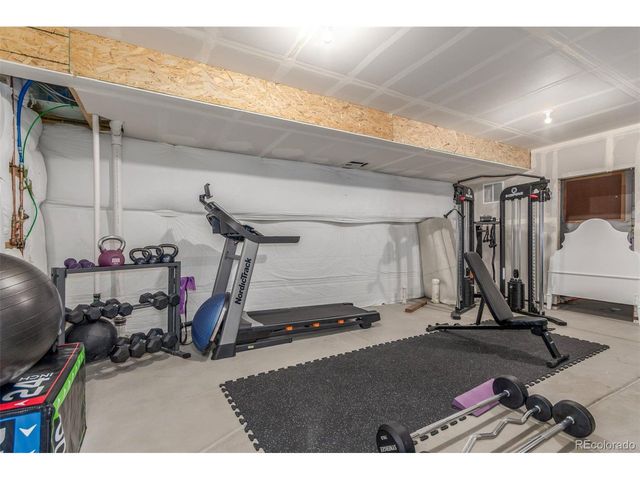 21451 E 60th Ave, Aurora, CO 80019