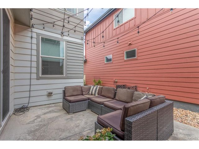 21451 E 60th Ave, Aurora, CO 80019