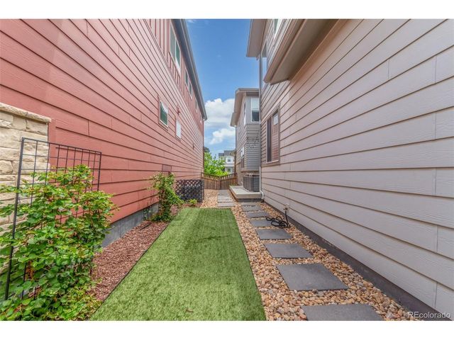 21451 E 60th Ave, Aurora, CO 80019