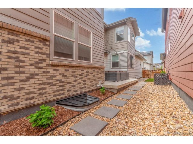 21451 E 60th Ave, Aurora, CO 80019