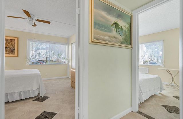 103 Lake Pine Circle Circle D-1, Greenacres, FL 33463