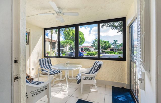 103 Lake Pine Circle Circle D-1, Greenacres, FL 33463