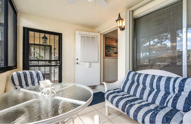 103 Lake Pine Circle Circle D-1, Greenacres, FL 33463