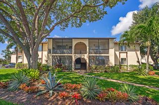 103 Lake Pine Circle Circle D-1, Greenacres, FL 33463