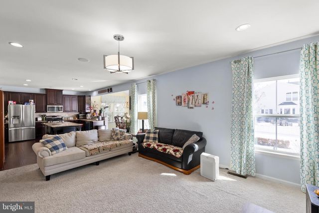 100 FLYFOOT DR, Stephenson, VA 22656