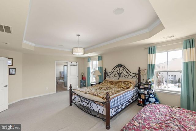 100 FLYFOOT DR, Stephenson, VA 22656