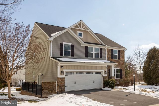 100 FLYFOOT DR, Stephenson, VA 22656