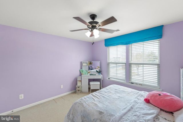 100 FLYFOOT DR, Stephenson, VA 22656