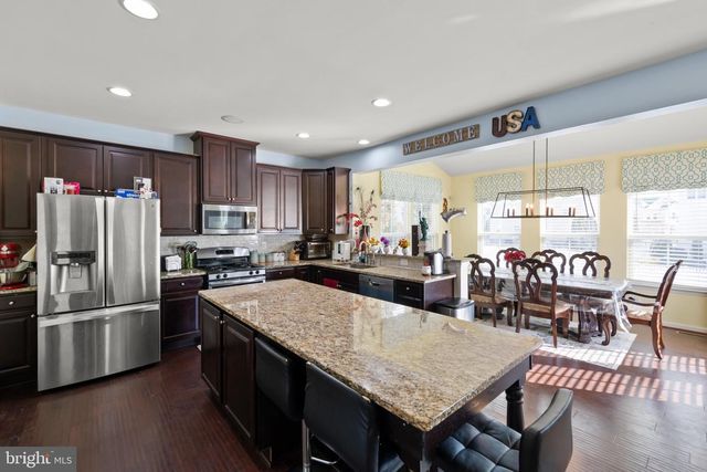 100 FLYFOOT DR, Stephenson, VA 22656