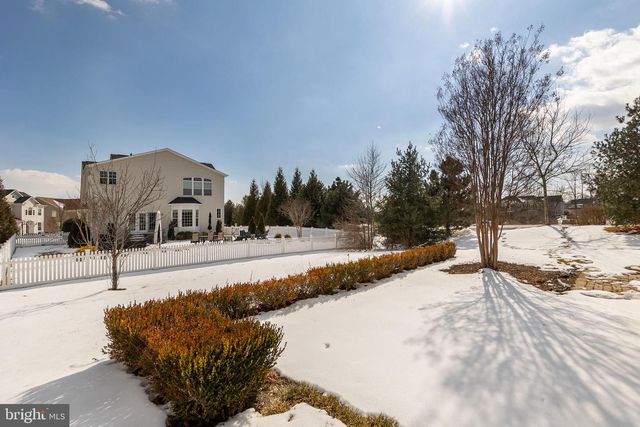 100 FLYFOOT DR, Stephenson, VA 22656