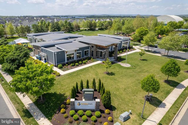 100 FLYFOOT DR, Stephenson, VA 22656