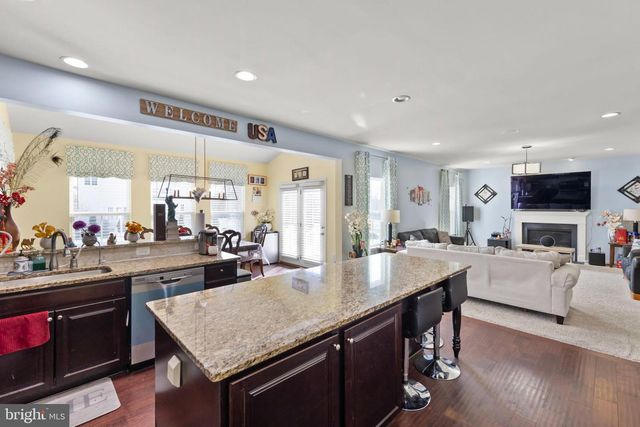 100 FLYFOOT DR, Stephenson, VA 22656