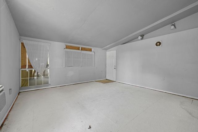 3066 REDBUD RD, Memphis, TN 38109