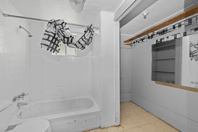 3066 REDBUD RD, Memphis, TN 38109