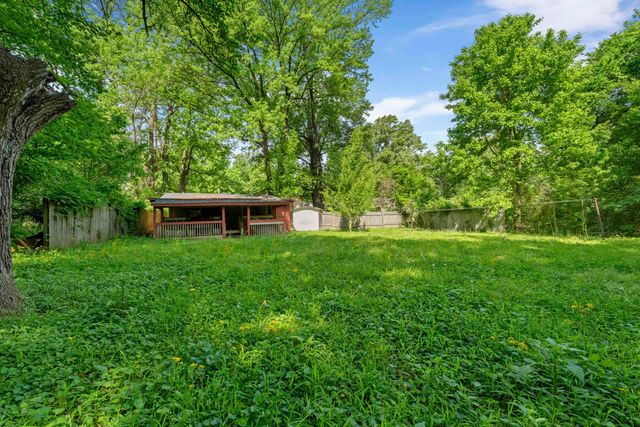 3066 REDBUD RD, Memphis, TN 38109