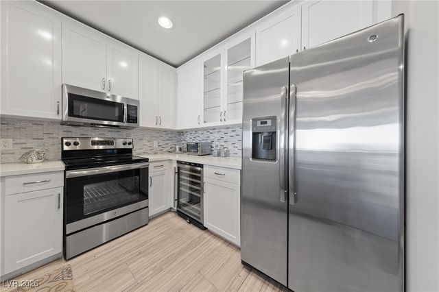 8255 Las Vegas Boulevard 809, Las Vegas, NV 89123