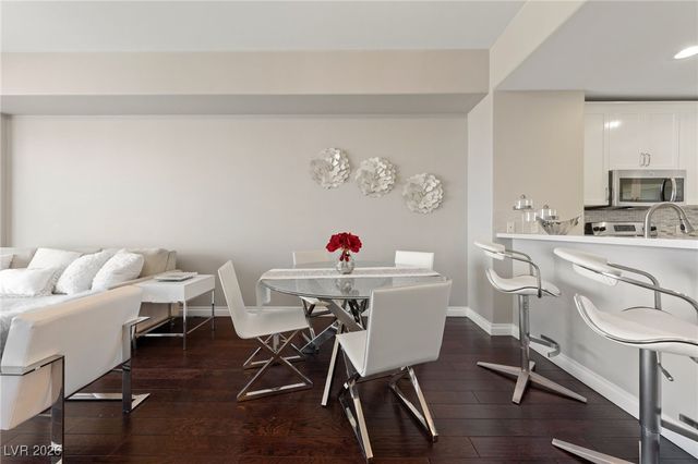 8255 Las Vegas Boulevard 809, Las Vegas, NV 89123