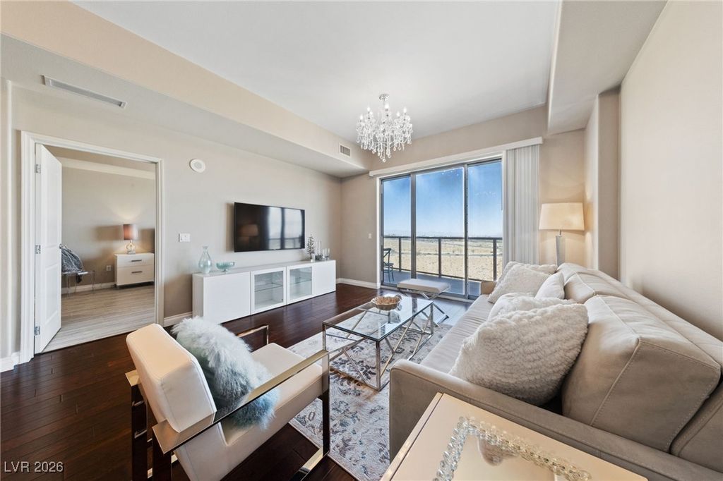 8255 Las Vegas Boulevard 809, Las Vegas, NV 89123