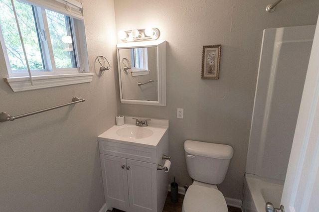 105 N GARTH AVE 36, Columbia, MO 65203