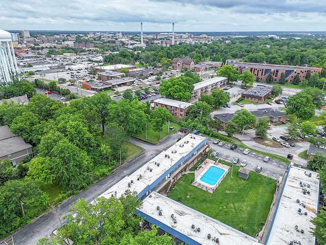 105 N GARTH AVE 36, Columbia, MO 65203