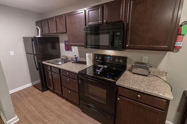 105 N GARTH AVE 36, Columbia, MO 65203