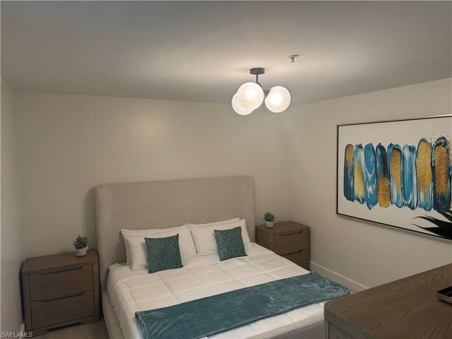 7645 Arbor Lakes CT 2324, Naples, FL 34112