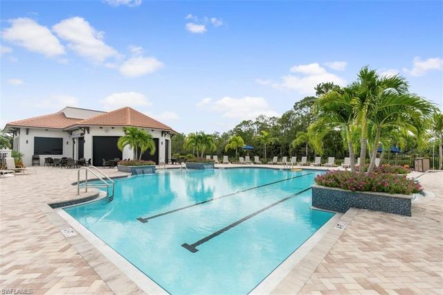 7645 Arbor Lakes CT 2324, Naples, FL 34112